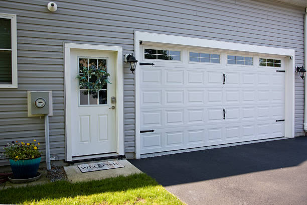 24/7 Emergency Garage Door Panel Replacement experts in Ransom Canyon, TX